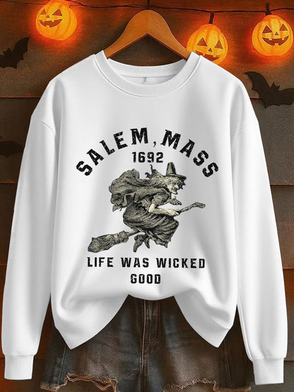 Women's Halloween Salem Mass 1692 Printed Sweatshirt