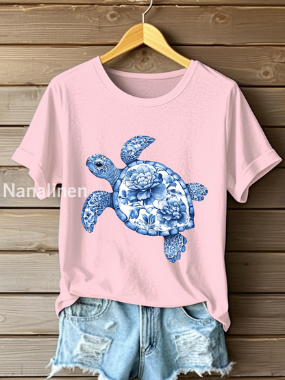 Women’s Floral Turtle Print Casual T-Shirt Light Pink / S
