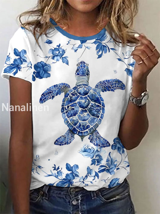 Women’s Floral Turtle Print Casual T-Shirt White / S